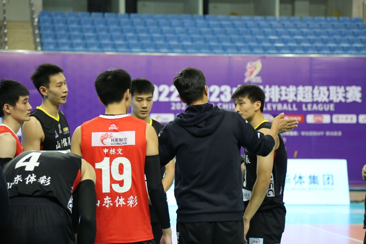 国家队联赛激烈比拼，谁将胜出