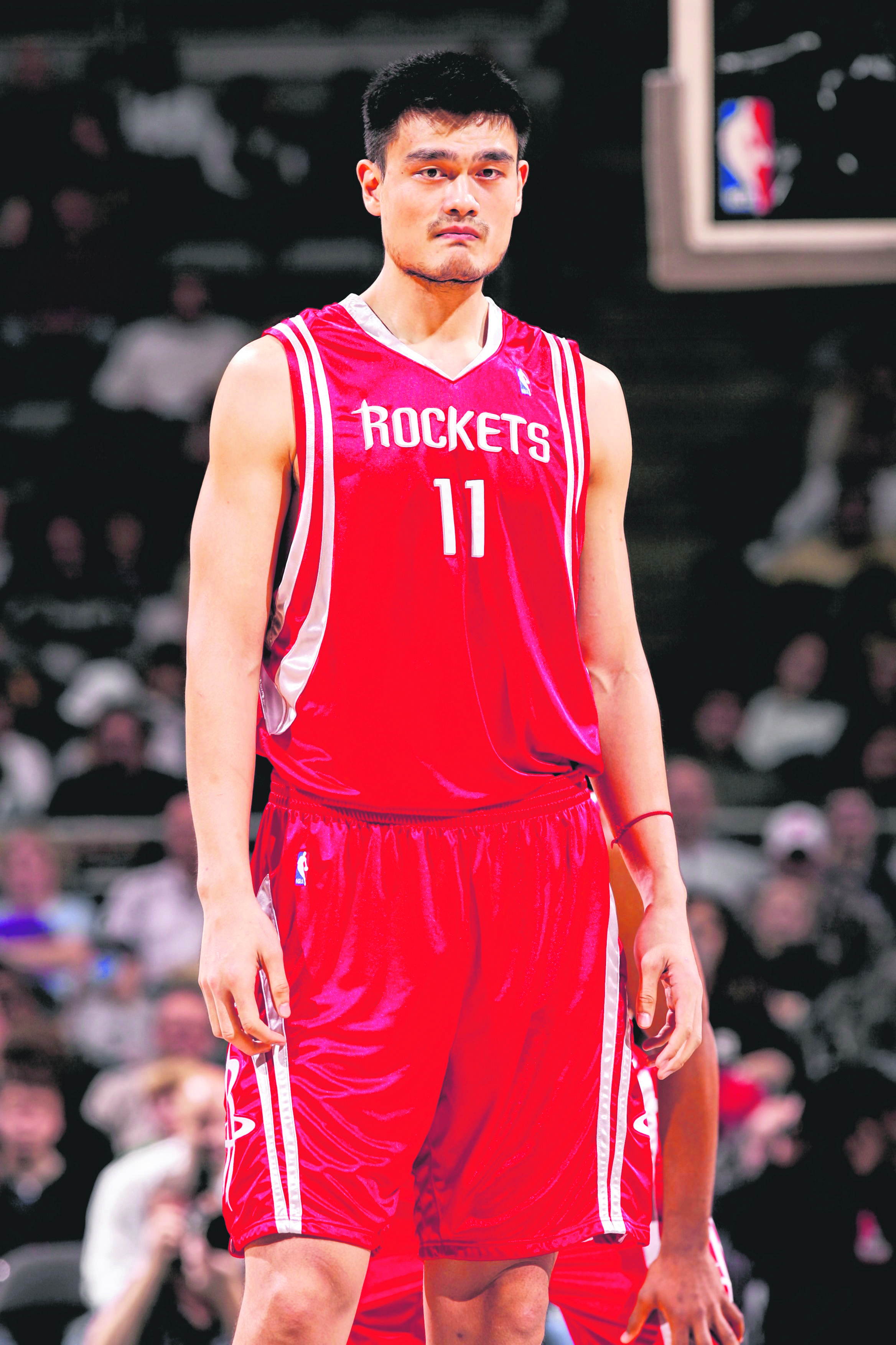 爱游戏入口-本土篮球明星风采出众成为焦点