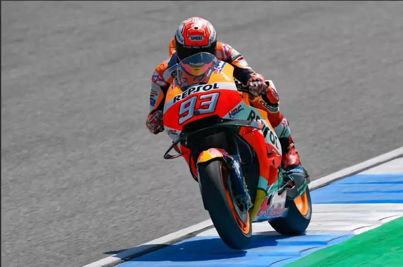 惊险逆转:瑞士和荷兰赛艇选手最后一刻夺冠的简单介绍 惊险逆转:瑞士和荷兰赛艇选手最后一刻夺冠的简单介绍