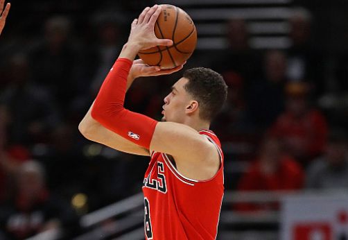 火箭逆转勇士B队，拉文完成帽子戏法的简单介绍