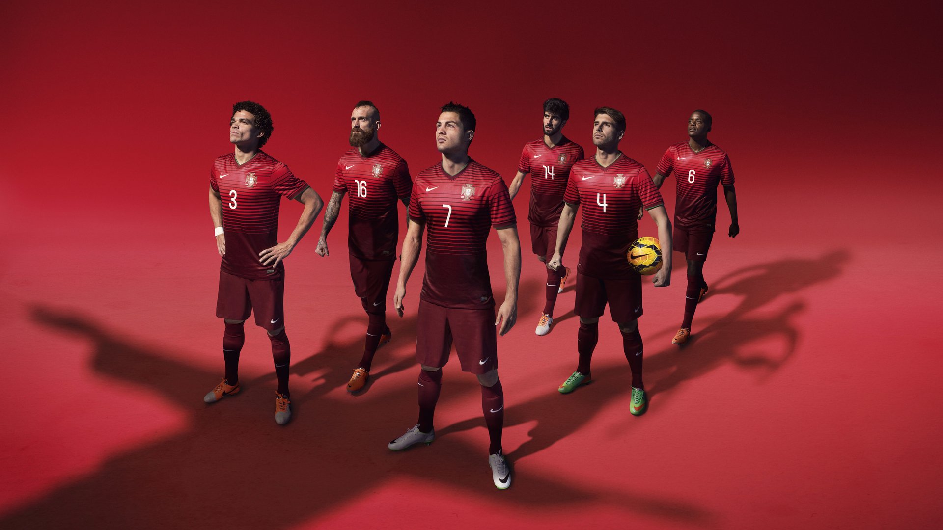 爱游戏官网-当潘帕斯雄鹰遇见巴伐利亚巨人，萨拉赫一肩扛起，阿根廷战术完胜拜仁启示录